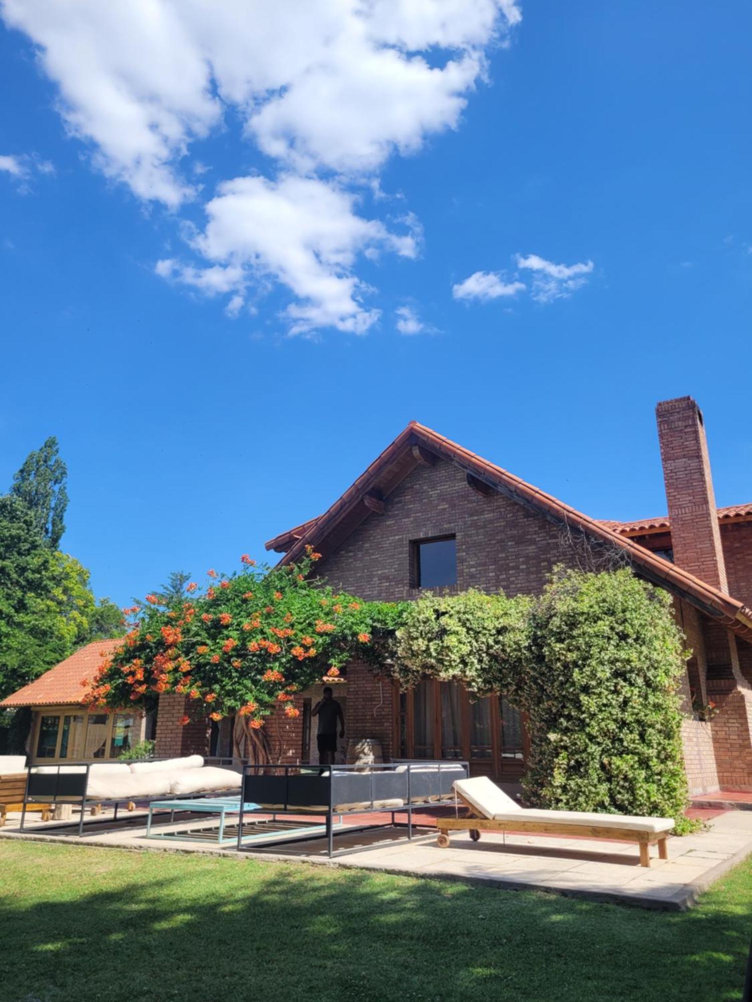 La Bignonia Posada Chacras de Coria Buitenkant foto